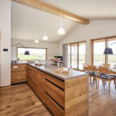 Gud Jard Nr 13 - Design-ferienhaus Mit Exklusiver Ausstattung Nyaraló